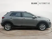 Kia Stonic 1.0 T-GDi MHEV DynamicLine | 1e eigenaar | volledig onderhouden
