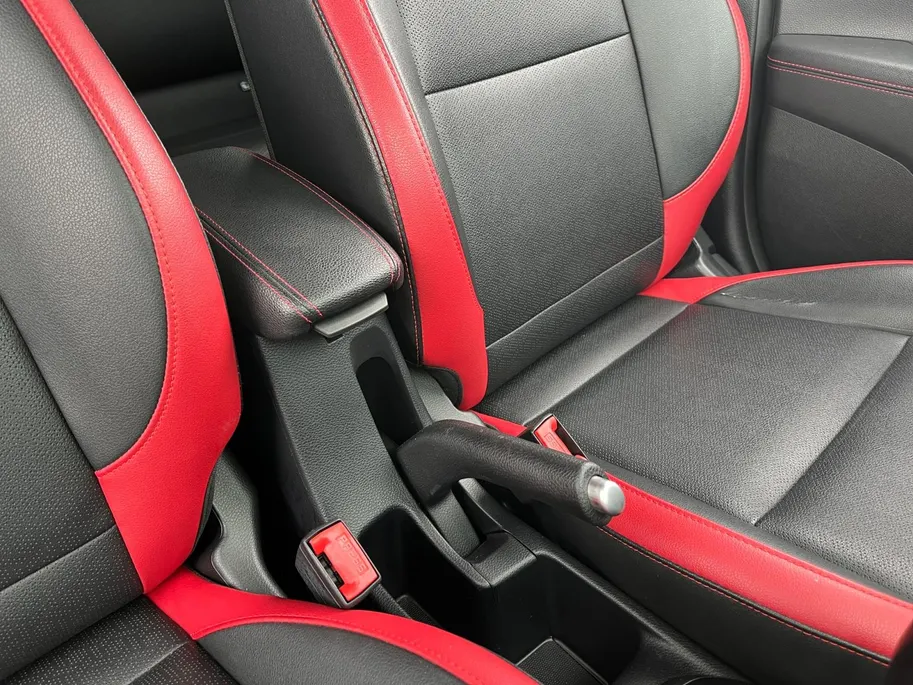 Kia Picanto 1.0 T-GDI GT-Line | Camera | Apple Carplay/Android Auto | Stoel/Stuur Verwarming | Cruise Control | Climate Control | Navigatie | 12 Maanden Bovag Garantie