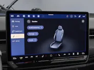 Volkswagen ID.7 Limited Edition Plus 77 kWh accu 286 PK · Achteruitrijcamera · Draadloze telefoonlader ·