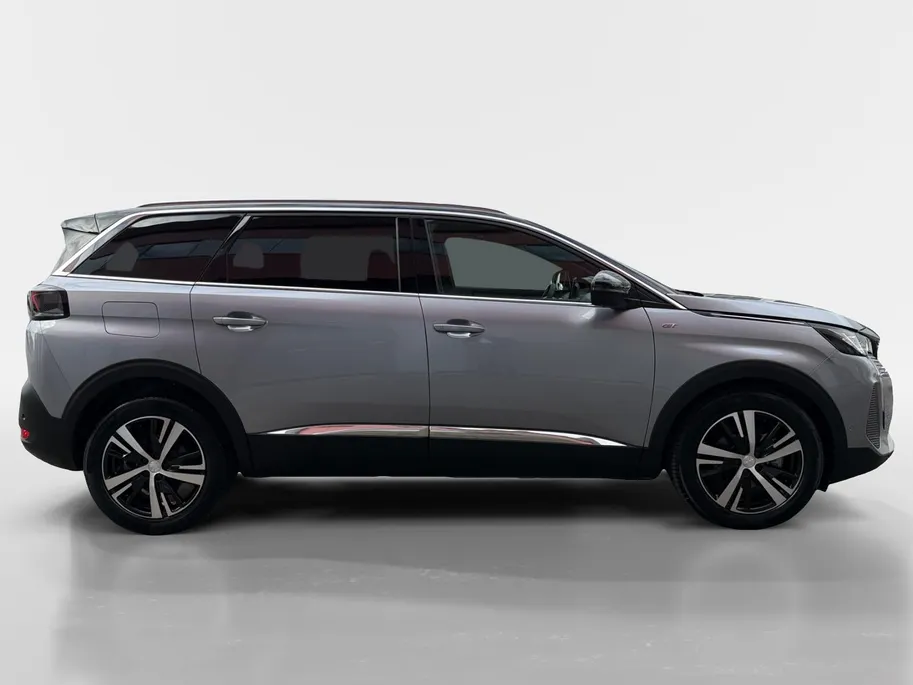 Peugeot 5008 1.2 Hybrid 136 GT 146PK AUTOMAAT Lichtmetalen velgen | 7-persoons | Cruise Control | Climate Control | Schuif- kanteldak | 360 camera | Parkeersensoren rondom | BOM VOL MET OPTIES!!