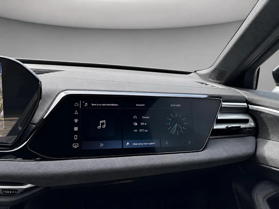 Audi A5 Avant 2.0 e-hybrid quattro S edition · Tech Plus · Optiekpakket Zwart · sportstoel leder/alcantara · 20'' LM velgen · MMI-bijrijdersdisplay