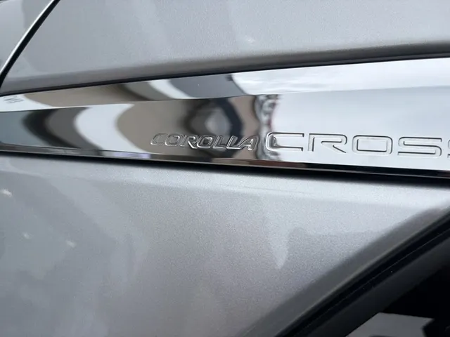 Toyota Corolla Cross 2.0 HP Hybrid Launch Edition | Trekhaak