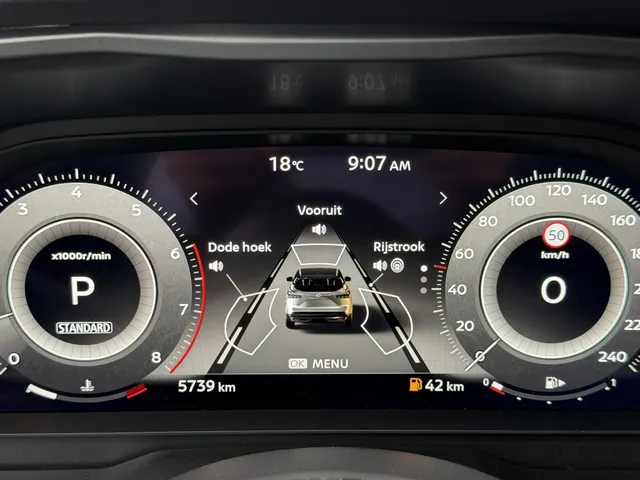 Nissan QASHQAI 1.3 Mild-Hybrid 158pk Xtronic Tekna Plus | Leder | Panoramadak | 360-Camera | App Connect | Head-Up | Keyless