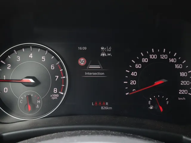 Suzuki Swift 1.2 Style Smart Hybrid