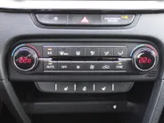 Kia XCeed 1.0 T-GDi DynamicPlusLine | Stuur-/stoelverwarming | Camera | Dodehoek detectie | Elektr. achterklep | 18' LM | Clima | Navi |