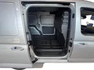 Ford Transit Connect 1.5 EcoBoost PHEV L2 Limited 150 pk | Trekhaak | LM Velgen | Navigatie