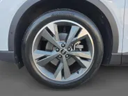 Audi Q4 e-tron 35 Launch edition Advanced 55 kWh | 1e Eigenaar | Dealer onderhouden | Android Auto/ Apple Carplay | Adaptieve Cruise Control | Dodehoekdetectie | Navigatie pack | 20'' velgen | 12 maanden garantie