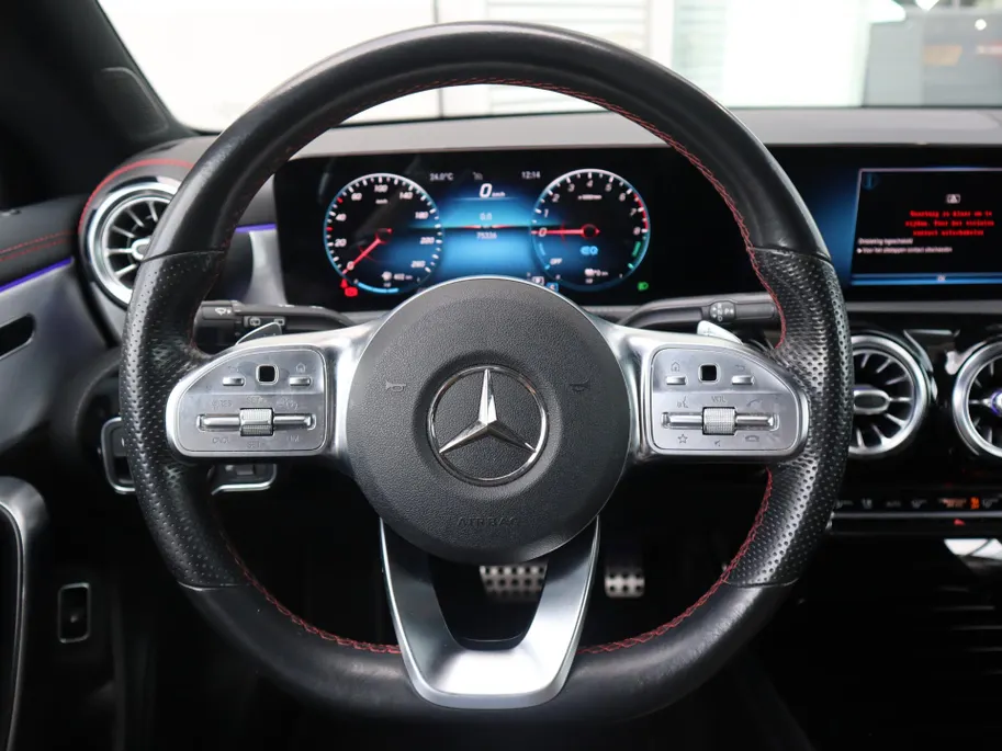 Mercedes-Benz CLA Shooting Brake 250 e Premium l Panoramadak l Stoelverwarming l Achteruitrij camera