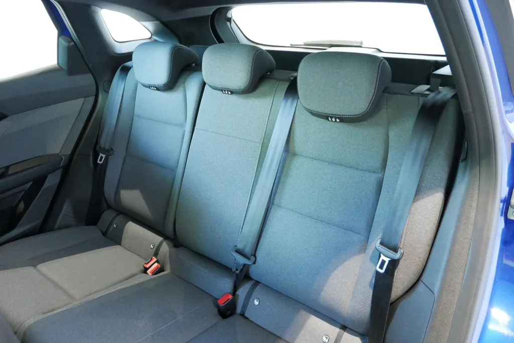 Renault Austral 1.2 E-Tech full hybrid 200 evolution *Automaat*Navi+Camera*Climate*Parkeersensoren*LM.Velgen*ETC..