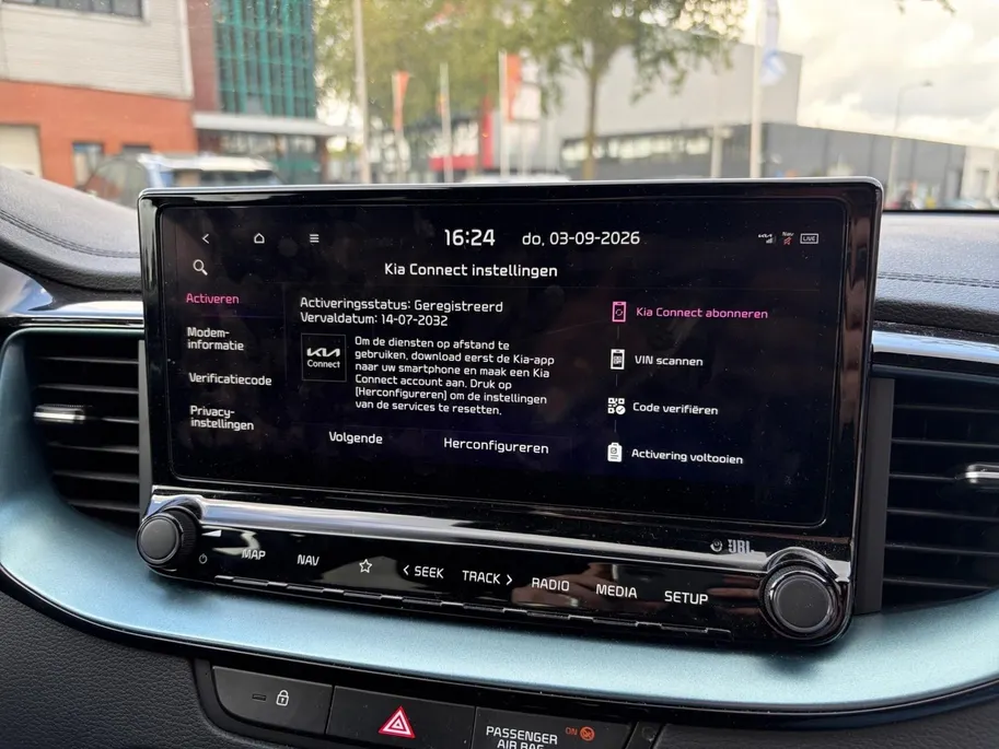 Kia Ceed Sportswagon 1.0 T-GDi Design Edition | NAVI | *JBL SOUND | APPLE CARPLAY / ANDROID AUTO | CAMERA | NAVI | JBL SOUND | LAGE KM-STAND | STUUR/ STOELVERWARM. | FABRIEKSGARANTIE T/M 2035 |