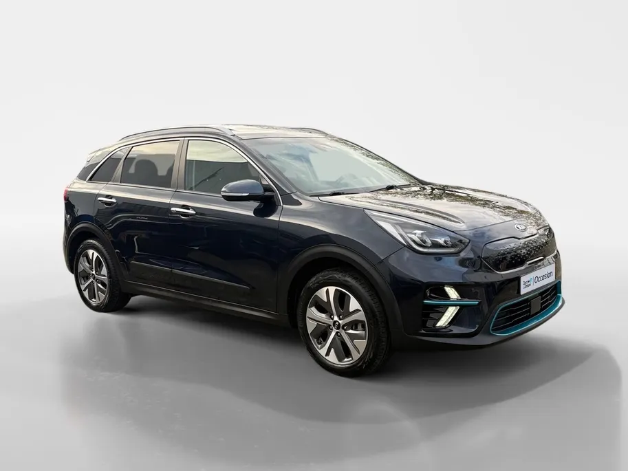 Kia e-Niro DynamicPlusLine 64 kWh | NAVI | CAMERA | SCHUIFDAK | TREKHAAK | CLIMATE & CRUISE CONTROLE | ETC...