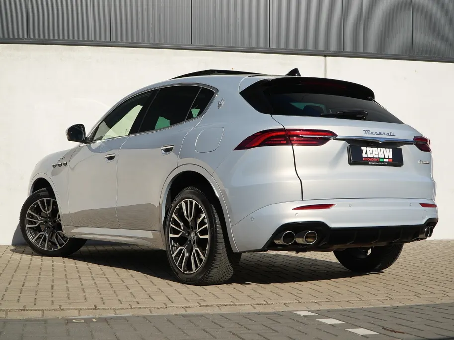 Maserati Grecale 2.0 MHEV 300 PK GT | Pano | 360cam | HUD | Audio Pack | 20"