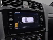 Volkswagen Golf 1.5 TSI 150pk DSG Highline Business R · Apple/Android Car Play · Afneembare Trekhaak · Navigatie · Virtual Cockpit · 17'' Inch · R-line ·