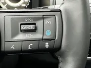 Nissan QASHQAI 1.3 MHEV Xtronic N-Connecta | NISSAN MORE 10 Jaar garantie | €6000,- korting inclusief inruilpremie | Andrioid/Apple Carplay | 360graden camera's | Stoel-/ Stuur-/ Voorruitverwarming | Panoramadak |