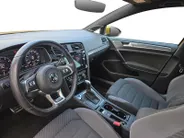Volkswagen Golf 1.0 TSI Highline Business R | Panoramadak | Virtual Cockpit | Achteruitrijcamera | Apple/Android Auto | Dynaudio | 12 maanden garantie |