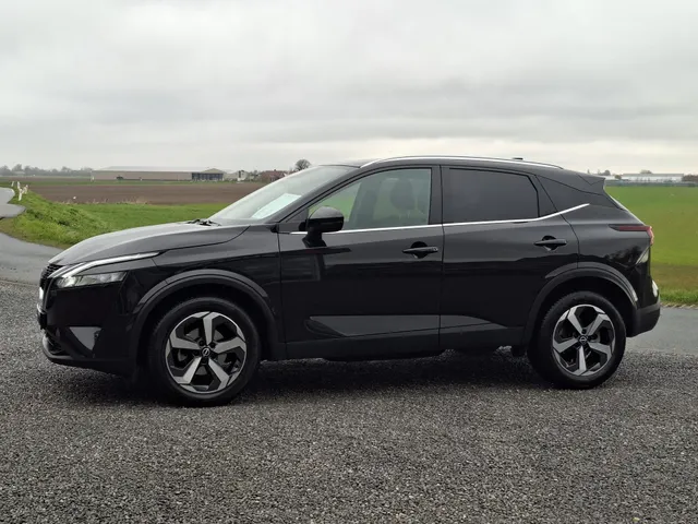 Nissan QASHQAI 1.3 MHEV Xtronic N-Connecta NAVI | PANO DAK | NL-auto | rijklaarprijs !!
