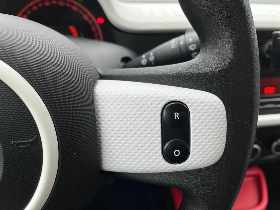Renault Twingo 1.0 SCe Collection | Airco | Cruise Control | Bluetooth Audiosysteem | Parkeersensoren | LED Dagrijverlichting | Elektrische ramen | *44.000km*