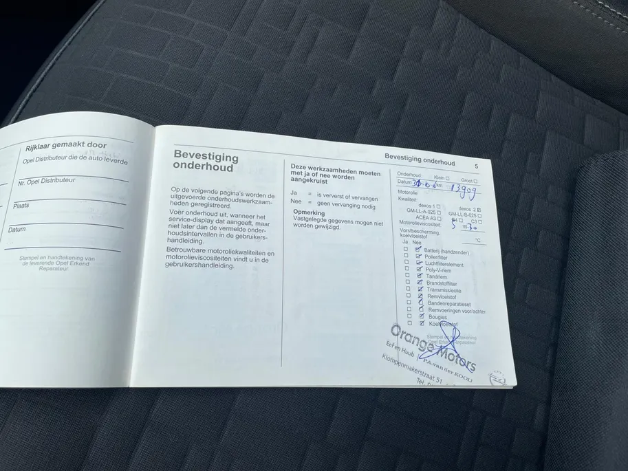 Opel Corsa 1.0 Turbo Cosmo | OPC-Line| Schuif-kanteldak| Dode hoek sensor| Stoel/Stuurverwarming| Climate control|