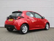 Mazda 2 Hybrid 1.5 Agile | Comfort pakket | 15' LM | Stuur/-stoelverwarming | Carplay | Cruise adapt. |