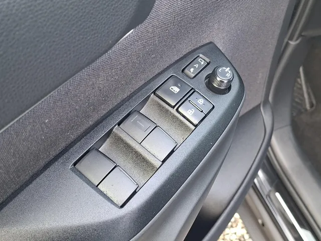 Toyota Yaris Cross 1.5 Hybrid 130 Dynamic PDC V+A | NAVI | rijklaarprijs !!