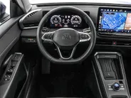 Volkswagen T-Roc Life First Edition 1.5 eTSI 116 PK 7 versn. DSG · Comfort Pakket · Trekhaak · Voorraad OUTLET · Prijs is inclusief inruilpremie ·