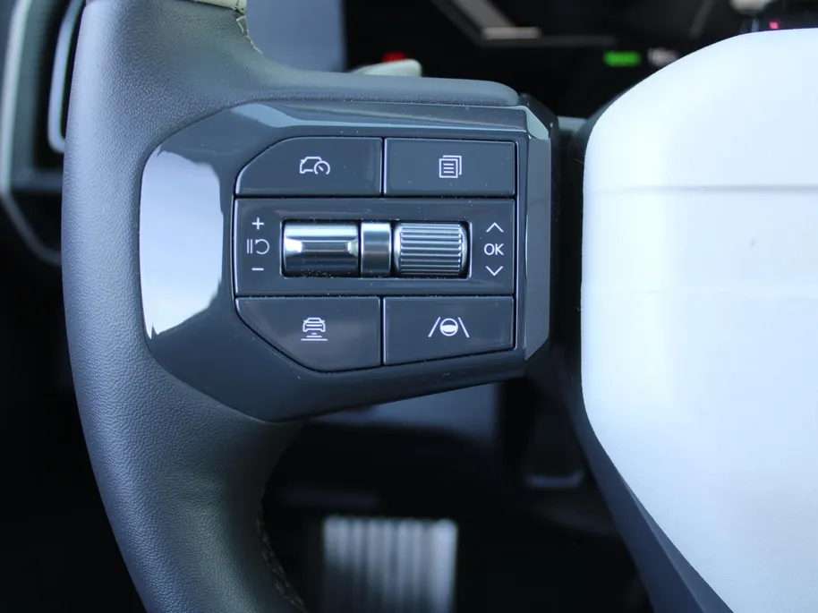 Kia EV5 GT-Line Business Edition 81.4 kWh | Trekhaak | Stuur-/stoelverwarming v+a | Schuifdak | Leer | Elek. stoelverstelling + achterklep | 20' LM | LED |
