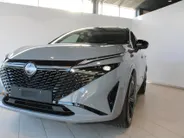 Nissan QASHQAI 1.5 e-Power N-Design *Pro-pilot*Google navigatie*Dodehoeksensoren*360grd Camera*parkeersensoren voor en achter*Climatecontrole*stoel-,stuur- en voorruit verwarming*Applecarplay&Androidauto*