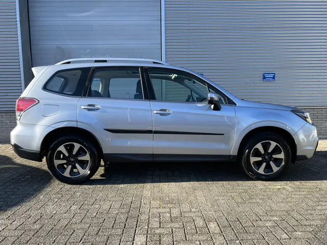 Subaru Forester 2.0 Luxury Automaat | Trekhaak | All Season Banden | Elek. Schuif/Kantel Dak | Adaptieve Cruise Control