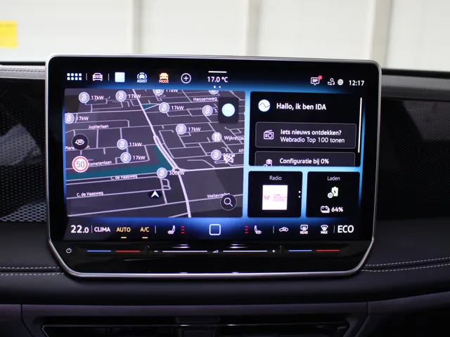 Volkswagen Tiguan 1.5 eHybrid Life Energy Navigatie | Trekhaak | 18' Velgen | 360 Camera | Stoelverwarming