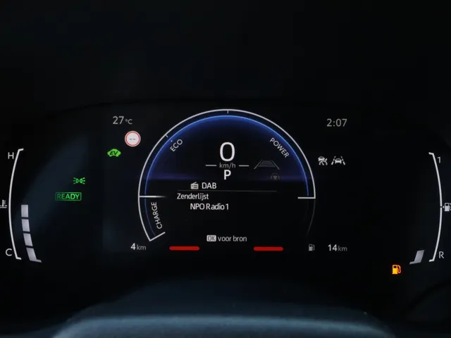 Toyota Yaris Cross 1.5 Hybrid 130 First Editon | Stoel/Stuur Verwarming | Dodehoek Detectie | Carplay