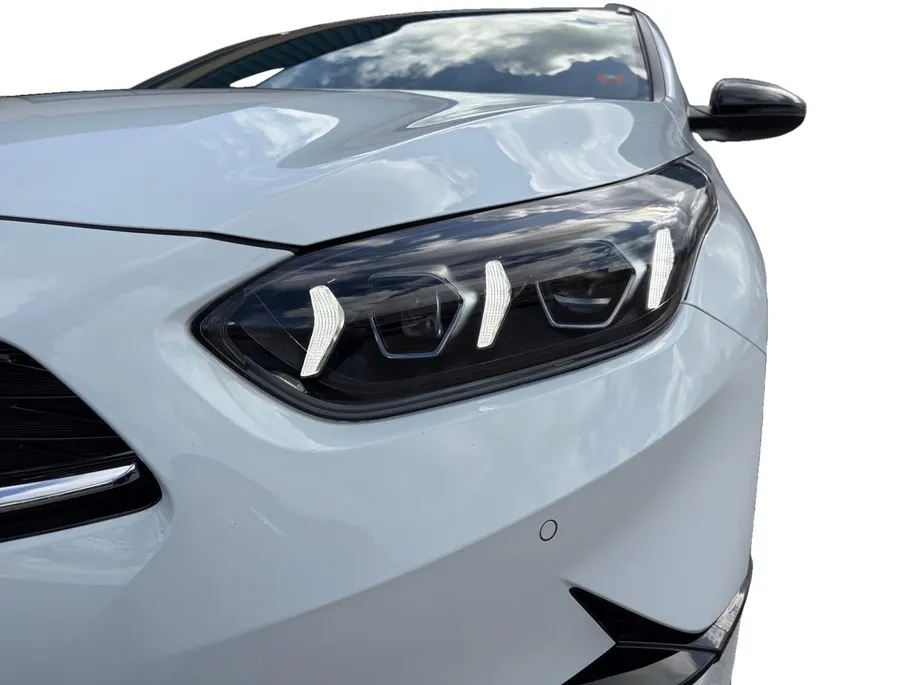 Kia Ceed Sportswagon 1.0 T-GDi Design Edition | NAVI | *JBL SOUND | APPLE CARPLAY / ANDROID AUTO | CAMERA | NAVI | JBL SOUND | LAGE KM-STAND | STUUR/ STOELVERWARM. | FABRIEKSGARANTIE T/M 2035 |