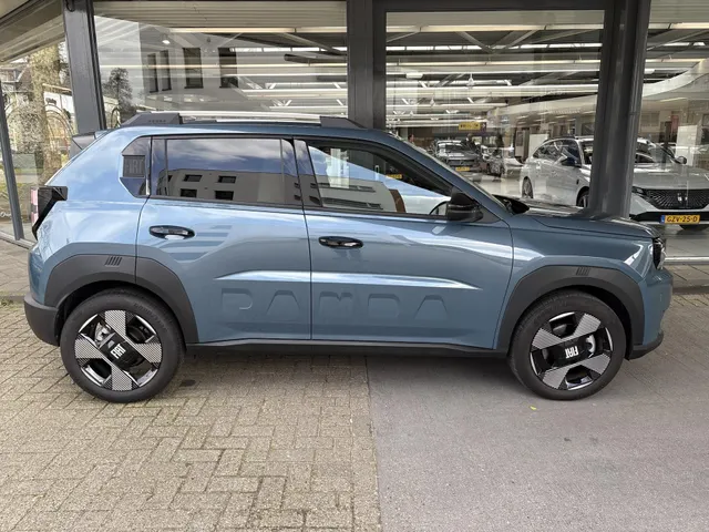 Fiat Grande Panda 1.2 Hybrid La Prima