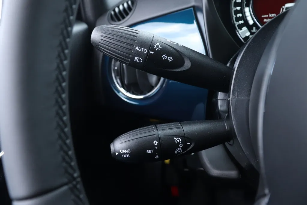 Fiat 500 1.0 Hybrid 70 PK | Comfort | Style | Tech | Navi