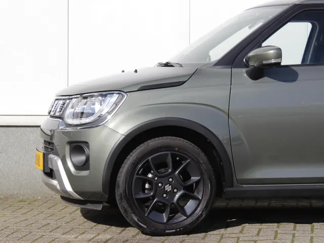 Suzuki Ignis 1.2 Smart Hybrid Style | Clima | Cruise | Navi | Camera | All Season