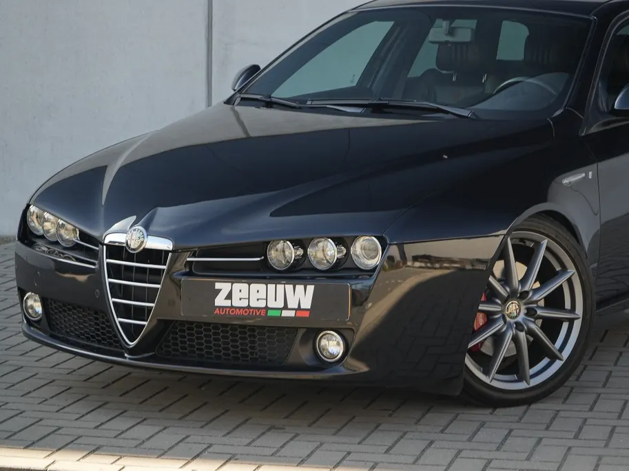 Alfa Romeo 159 Sportwagon 1.750 TBI Turbo 200 PK TI | Leder | Bose | Xenon | Cruise | 19'