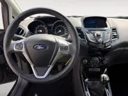 Ford Fiesta 1.0 EcoBoost Titanium | NL auto | Navigatie | Parkeersensor achter | Bluetooth | Cruise control | Verwarmde voorruit |