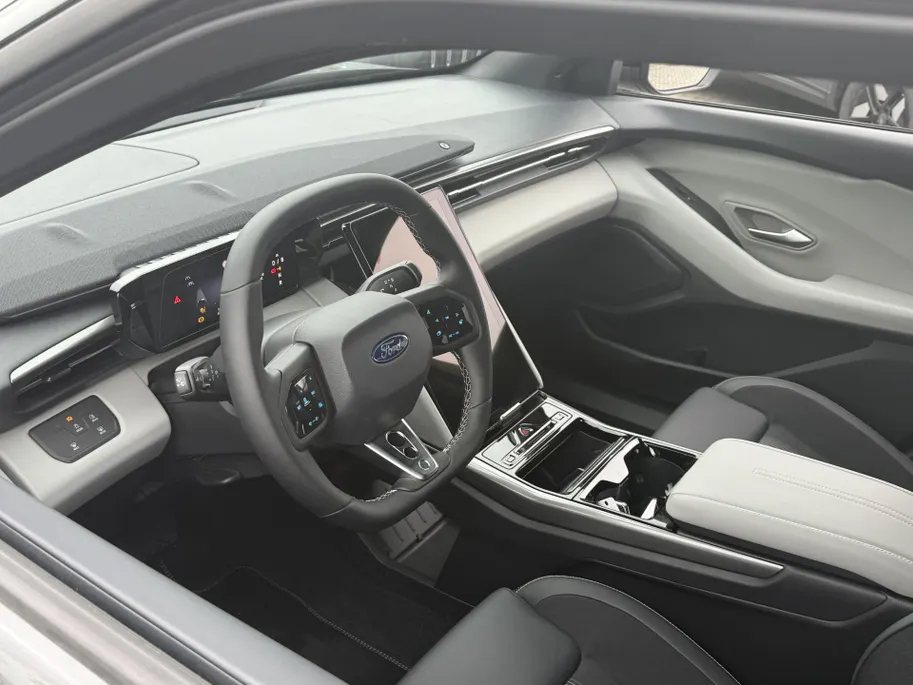 Ford Capri Extended Range RWD 77 kWh