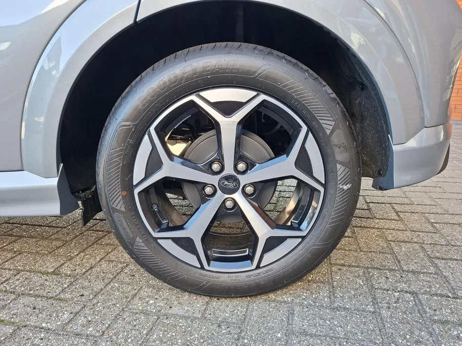 Ford Puma 1.0 EcoBoost Hybrid ST-Line TREKHAAK/ WINTERPAKKET.