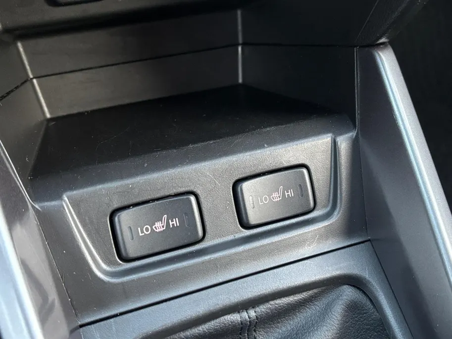Suzuki Vitara 1.4 Boosterjet Comfort Smart Hybrid | Garantie t/m 2033 ! | Dodehoek detectie | Achteruitrijcamera | Stoelverwarming |