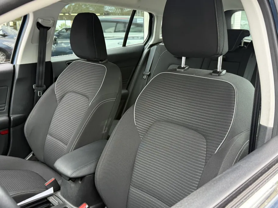 Ford Focus Wagon 1.0 EcoBoost Titanium +