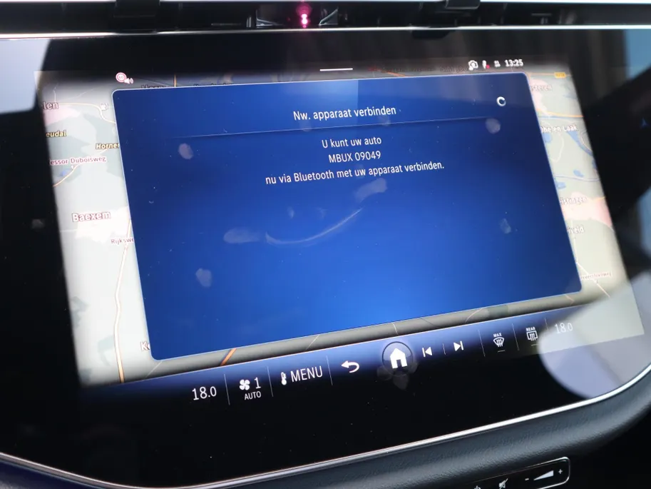 Mercedes-Benz E-Klasse 300 e 4MATIC Exclusive Line l Nightpakket l Memory l Digital light