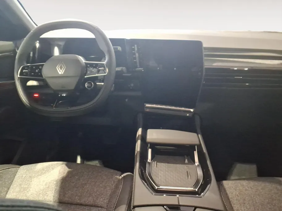 Renault Austral 1.2 E-Tech full hybrid 200 techno | Direct Leverbaar | €3500,- korting| Gratis 5 jaar garantie tot 100.000km | LMV | Blind Spot Warning | Elektrisch verwarmbare voorruit, voorstoelen & stuurwiel | Elektrisch bedienbare achterklep | op = op