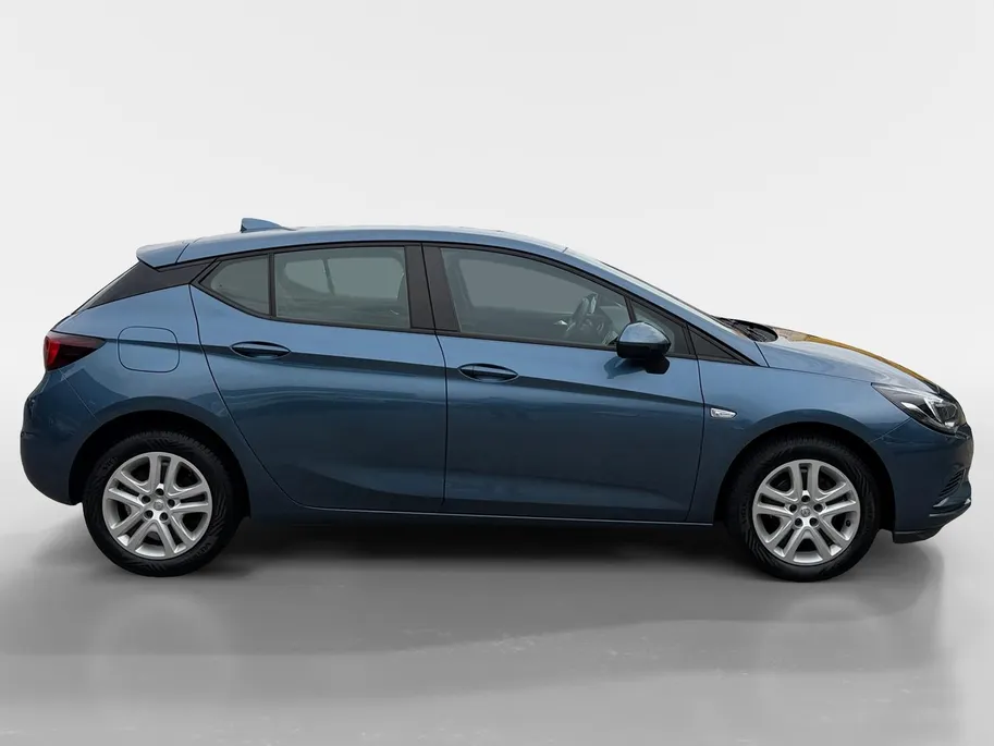 Opel Astra 1.0 Online Edition | NL auto | Cruise control | Navigatie | Parkeersensoren voor en achter | Achteruitrijcamera | 16' lichtmetalen velgen | Airco |  Bovag garantie |