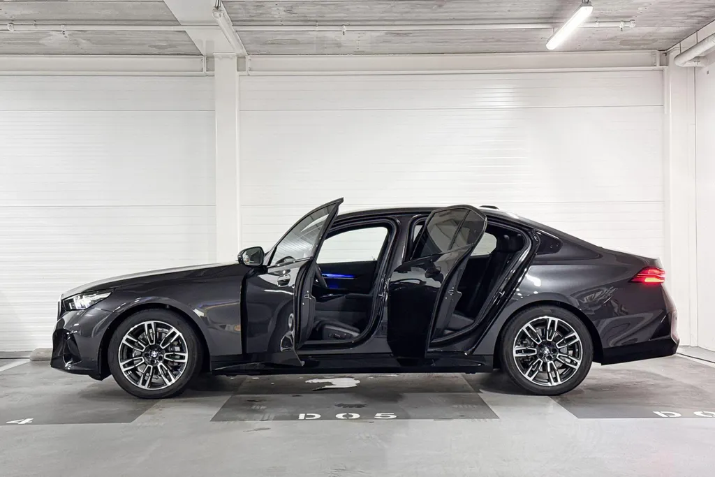 BMW 5 Serie Sedan 520i