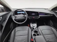 Kia Niro 1.6i Hybrid DynamicPlusLine Schuif-/kanteldak | Dodehoek Detectie | Stoelverwarming | Camera | Cruise Control Adaptief | Carplay | Head up Display | NAP
