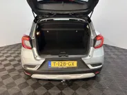 Renault Captur 90PK TCe Techno | 1e eigenaar | Schuif-Kantel Dak | Camera | Navigatie | Apple Carplay/Android Auto | Parkeersensoren | Trekhaak | Climate Control | Lichtmetalen Velgen | Full LED |