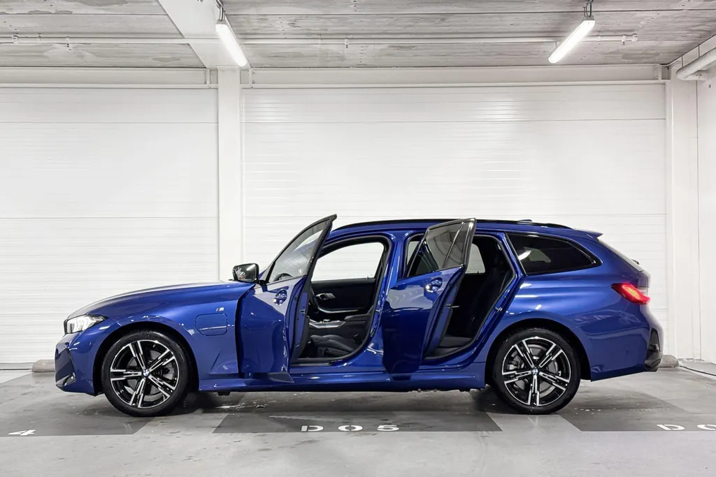 BMW 3 Serie Touring 330e