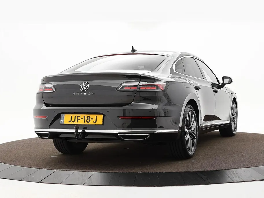 Volkswagen Arteon 1.4 TSI PHEV 218pk DSG eHybrid Elegance Business · Wegklapbare Trekhaak · Camera · Apple/Android Car Play · Dodehoek Detectie · Navigatie · 18'' Inch · EXTRA INRUILKORTING ·