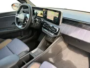 Renault 5 comfort range techno 52 kWh nu op voorraad met 1600,- korting , Pack Advanced Driving Assist , pack winter , Pack Harman Kardon premium sound , Apple Carplay/Android Auto , stoel en stuurverwarming , camera .
