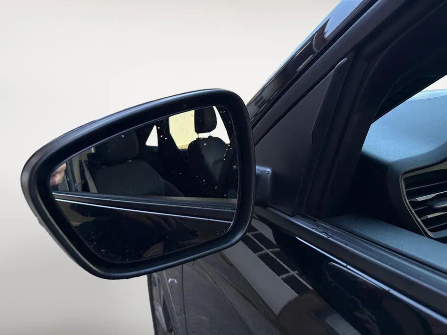 Ford Kuga 2.5 PHEV ST-Line | Navigatie | Keyless Entry | Stoel/Stuur/Voorruitverwarming | Apple Carplay/Android Auto | Adaptieve Cruise Control | Lichtmetalen Velgen |